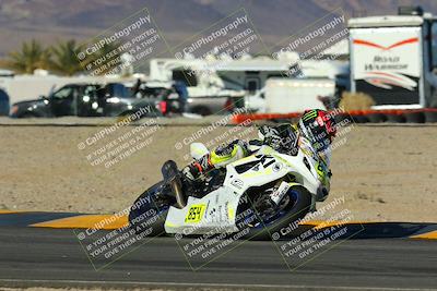 media/Feb-26-2023-CVMA (Sun) [[c890c6e7db]]/Race 17 Amateur Supersport Middleweight/